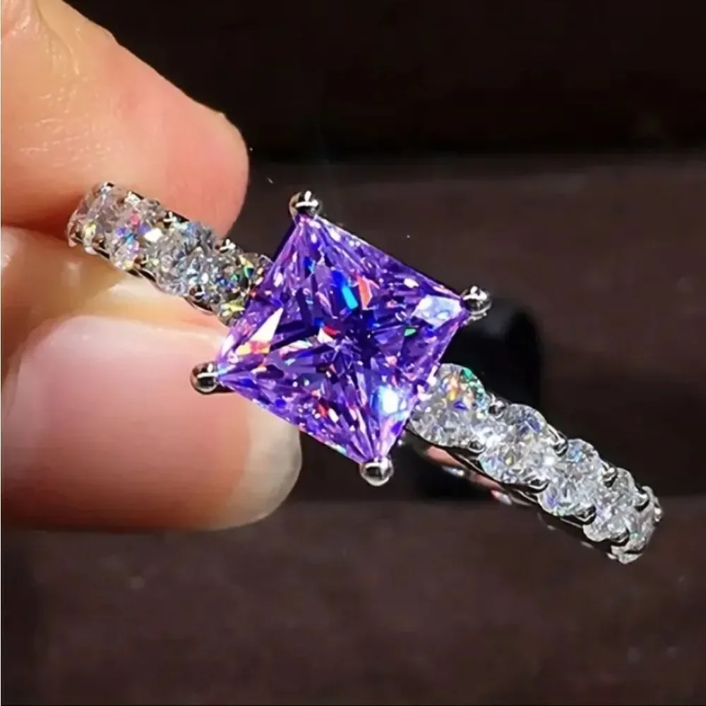 Elegant Unisex Zircon promise ring sz 7
